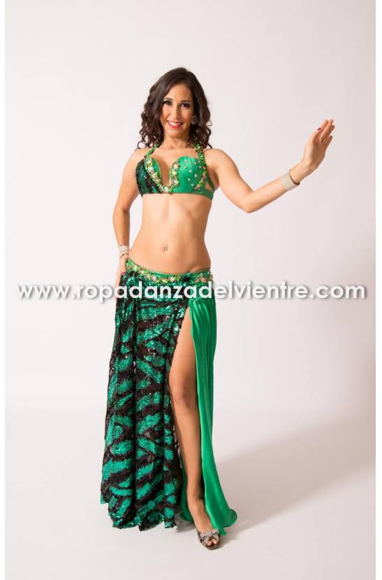Traje Majida