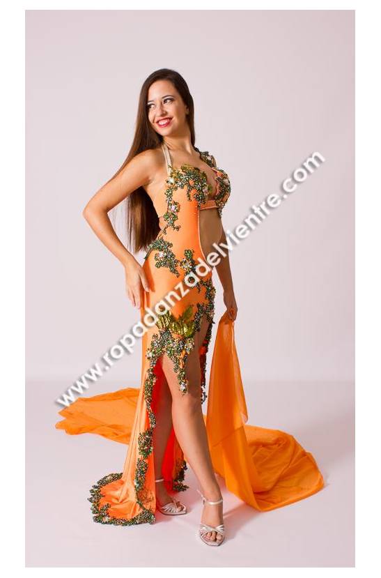 Traje Raaida